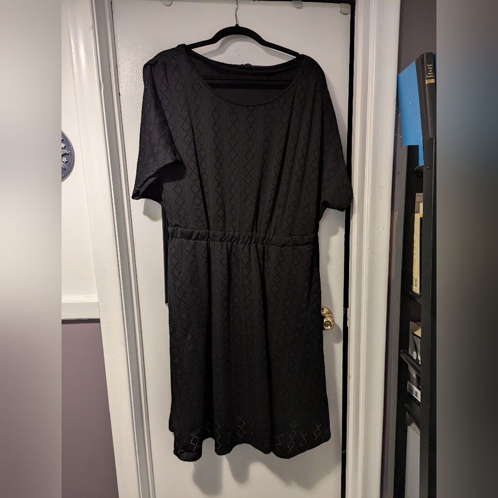 BloomChic Black Midi Dress